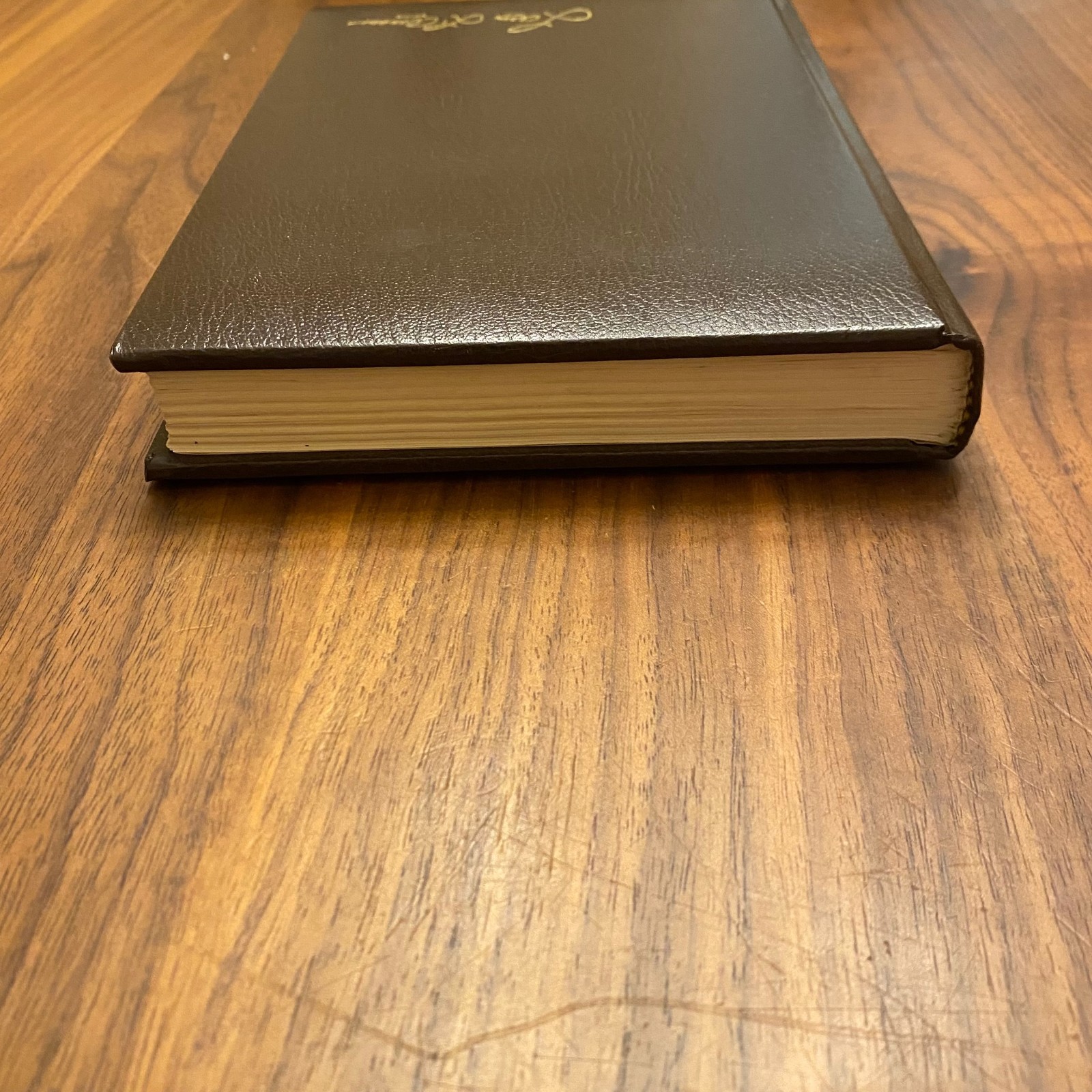Louis L’amour LEATHERETTE Books – YOU PICK TITLES – Buy 4+, Save 15%