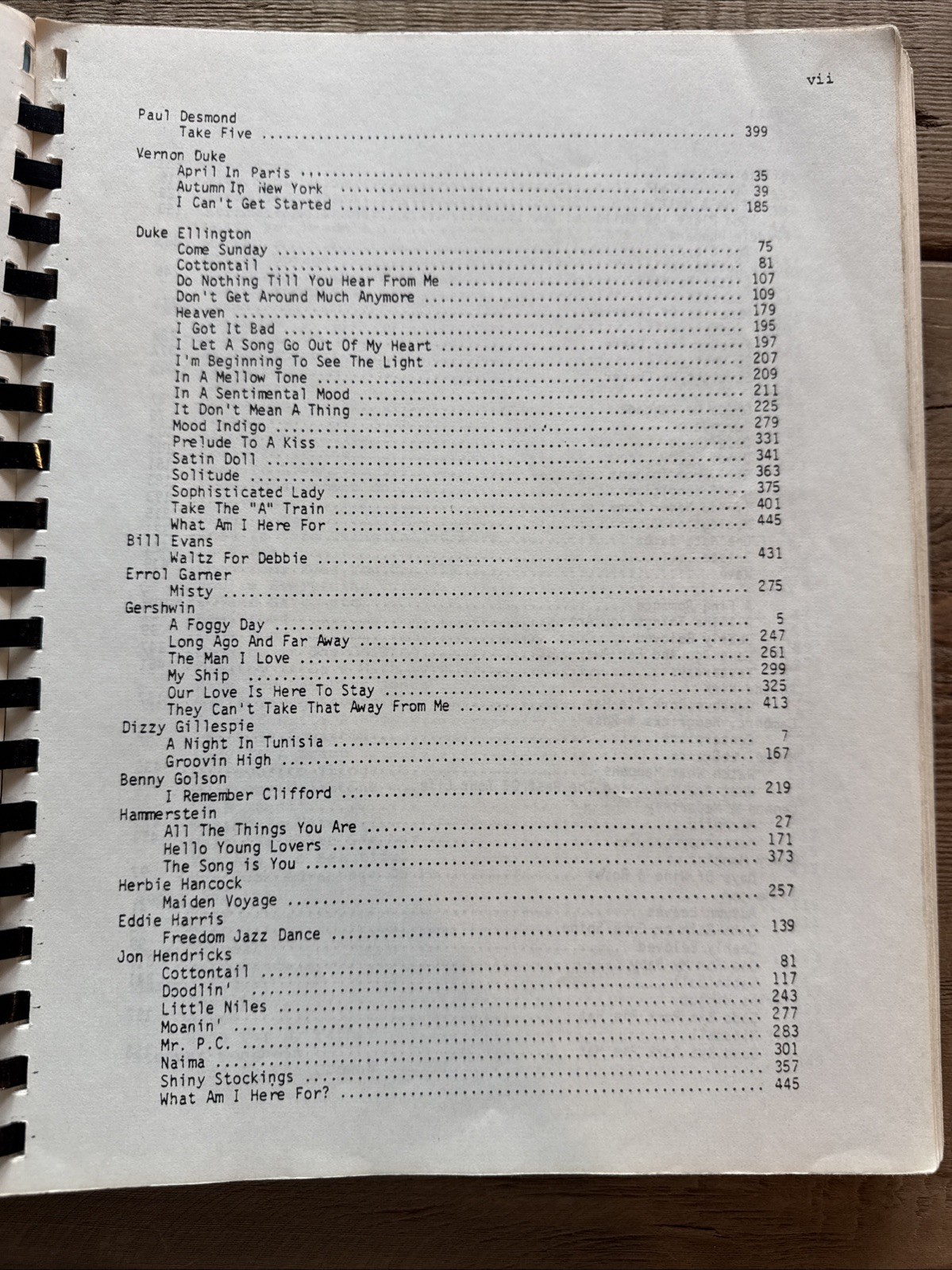 The Real Vocal Book – Real Vocal Book Press – 480 Pages – 223 Charts – Vintage