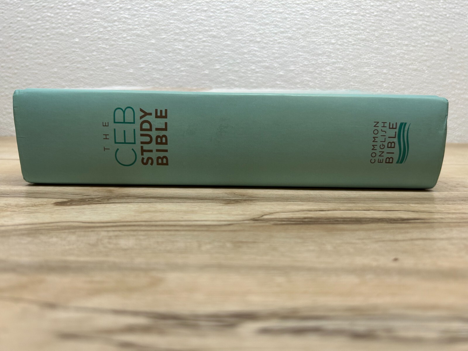 2013 The Common English Study Bible Hard Cover Luxury Edition With 21 Color Maps