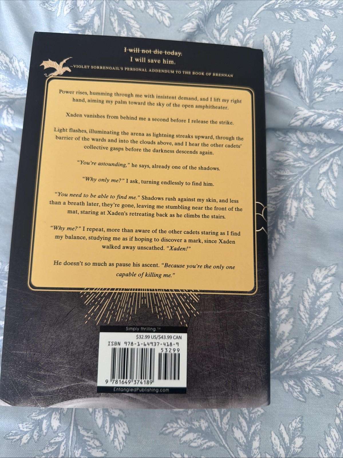 Onyx Storm (Wing and Claw Collection) by Rebecca Yarros (Hardcover) SEE DESC
