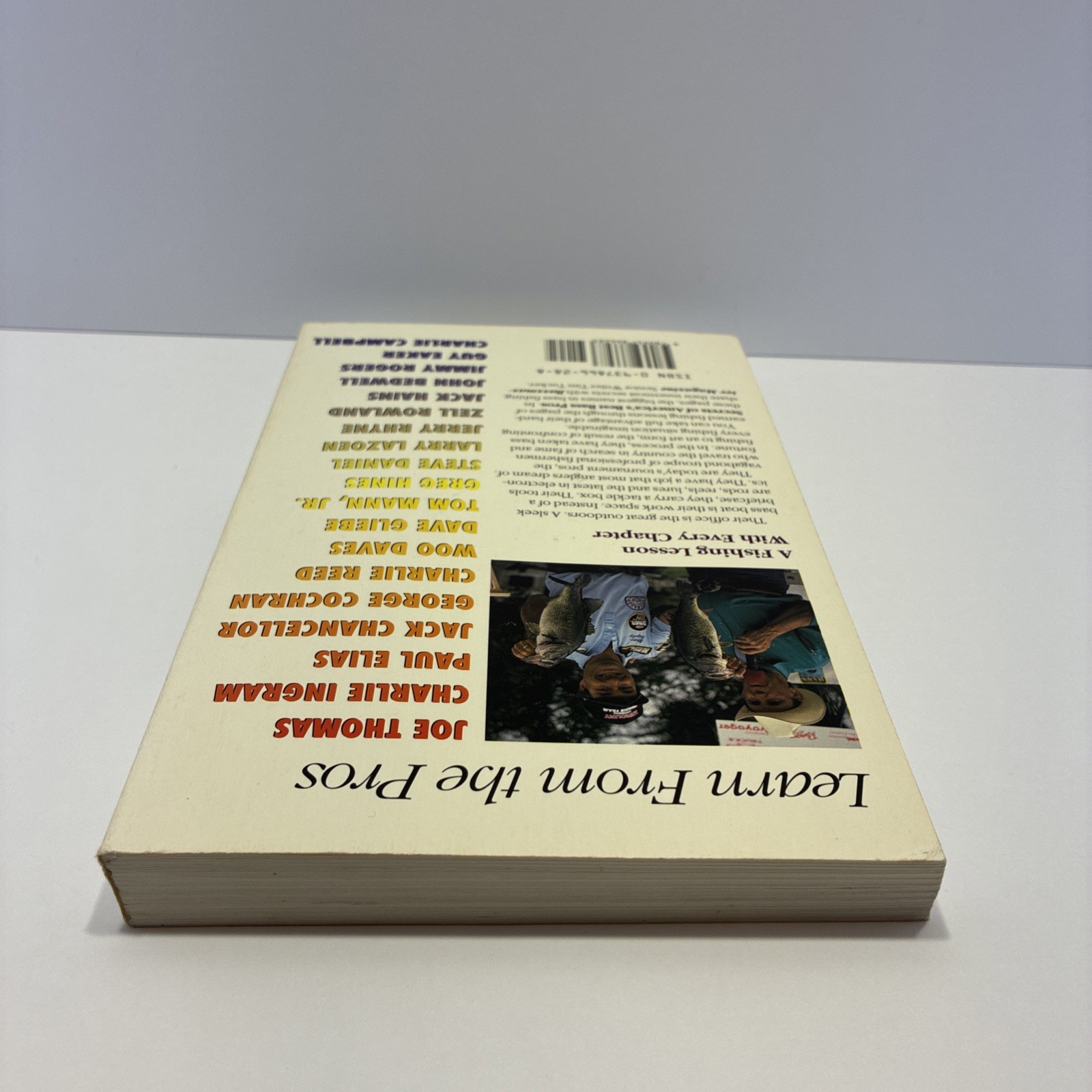 SECRETS OF AMERICA’S BEST BASS PROS By Tim Tucker Paper Back 244 pages