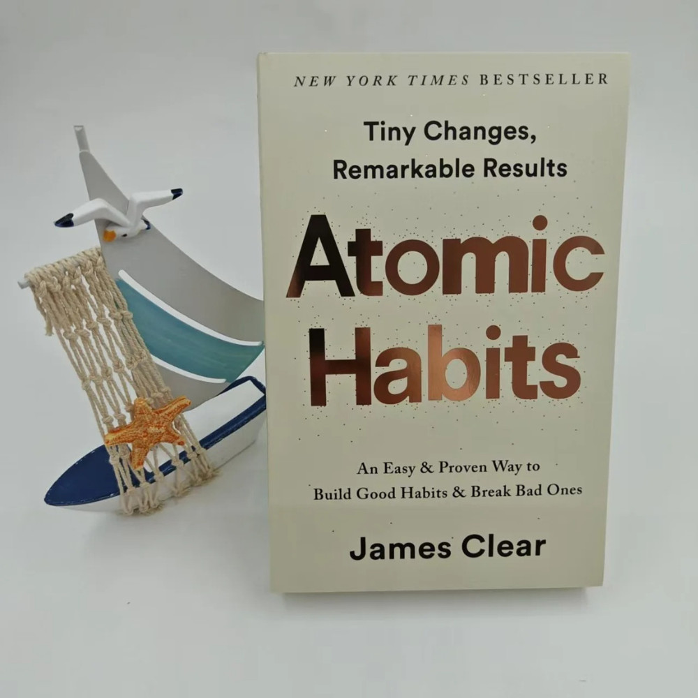 *Atomic Habits* Paperback by James Clear Build Good Habits & Break Bad Ones..
