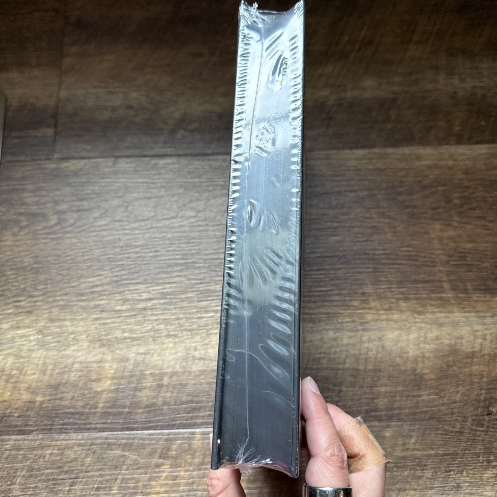 Isles of the Emberdark Premium Hardcover Brandon Sanderson – Dragonsteel Edition