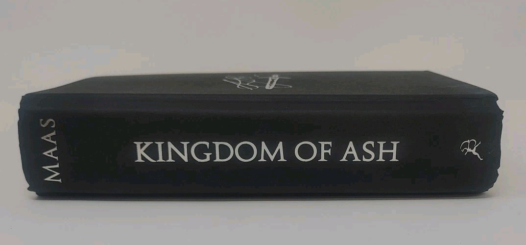 Kingdom of Ash – Sarah J. Maas HCDJ 1st Edition/1st Printing Throne of Glass