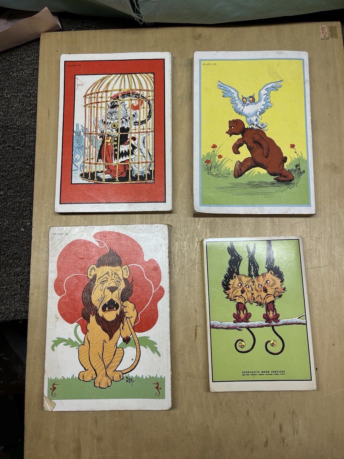 The Wizard Of Oz 4 Book Lot Magic Of Oz, Tinman, Dorothy, + The Wizard Of Oz