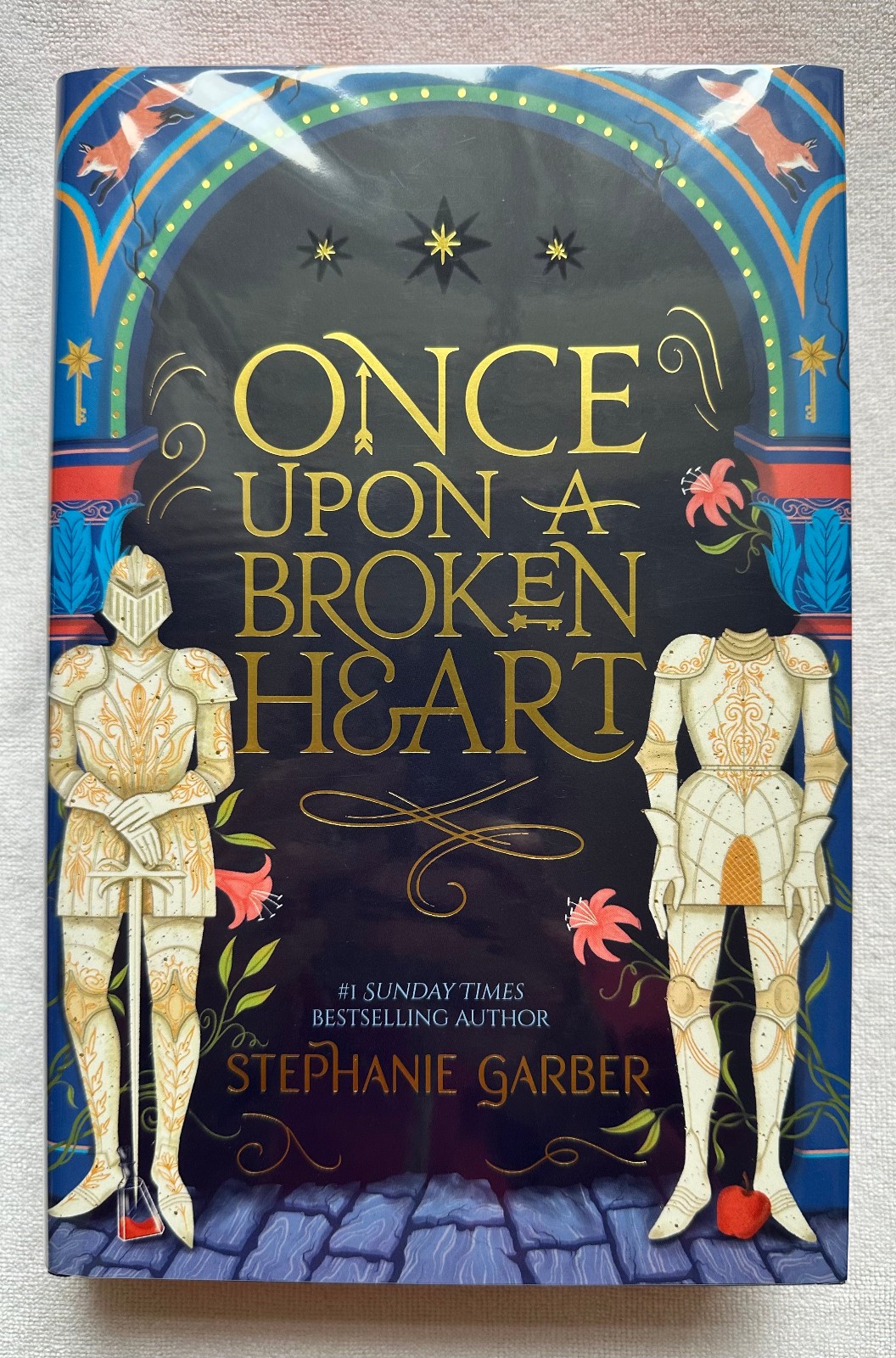 Once Upon a Broken Heart Trilogy, Goldsboro edition: 1st book has fox on cover!