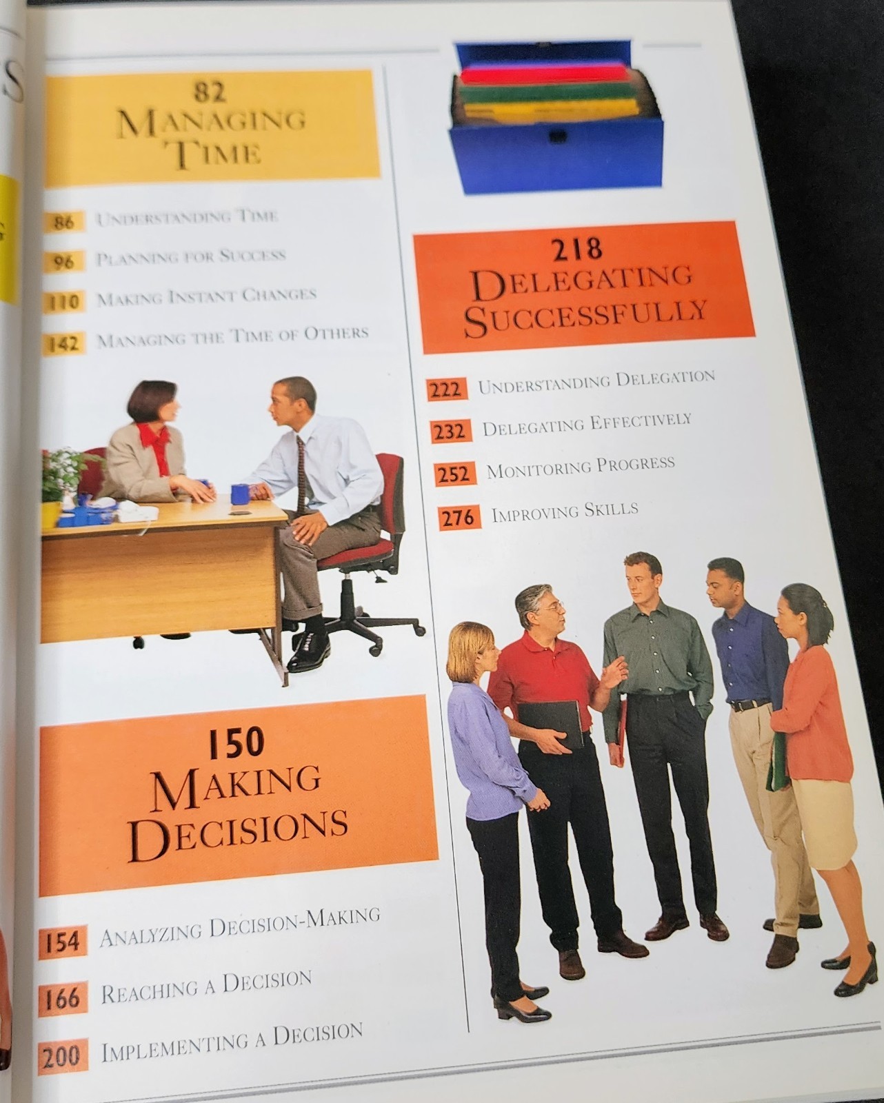 Essential Manager’s Manual by Robert Heller & Tim Hindle | DK Hardcover 2008
