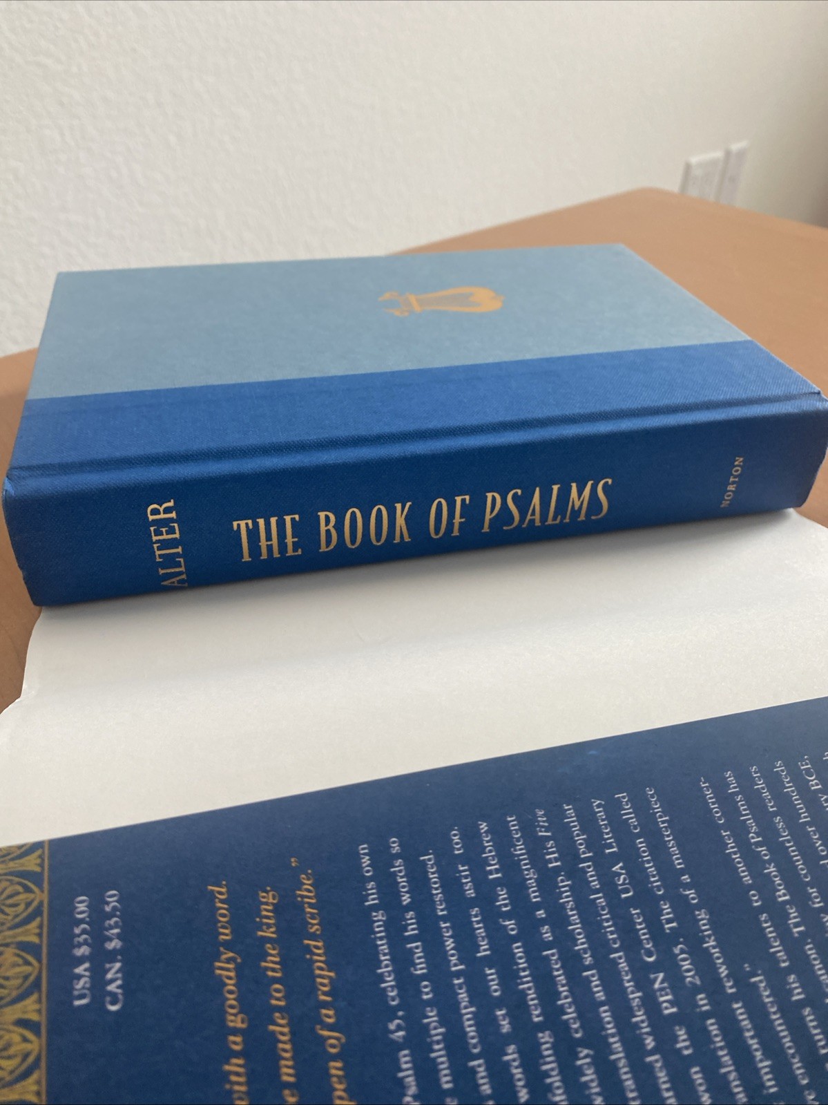 The Book of Psalms: A Translation – Hardcover, by Alter Robert – Very Good b