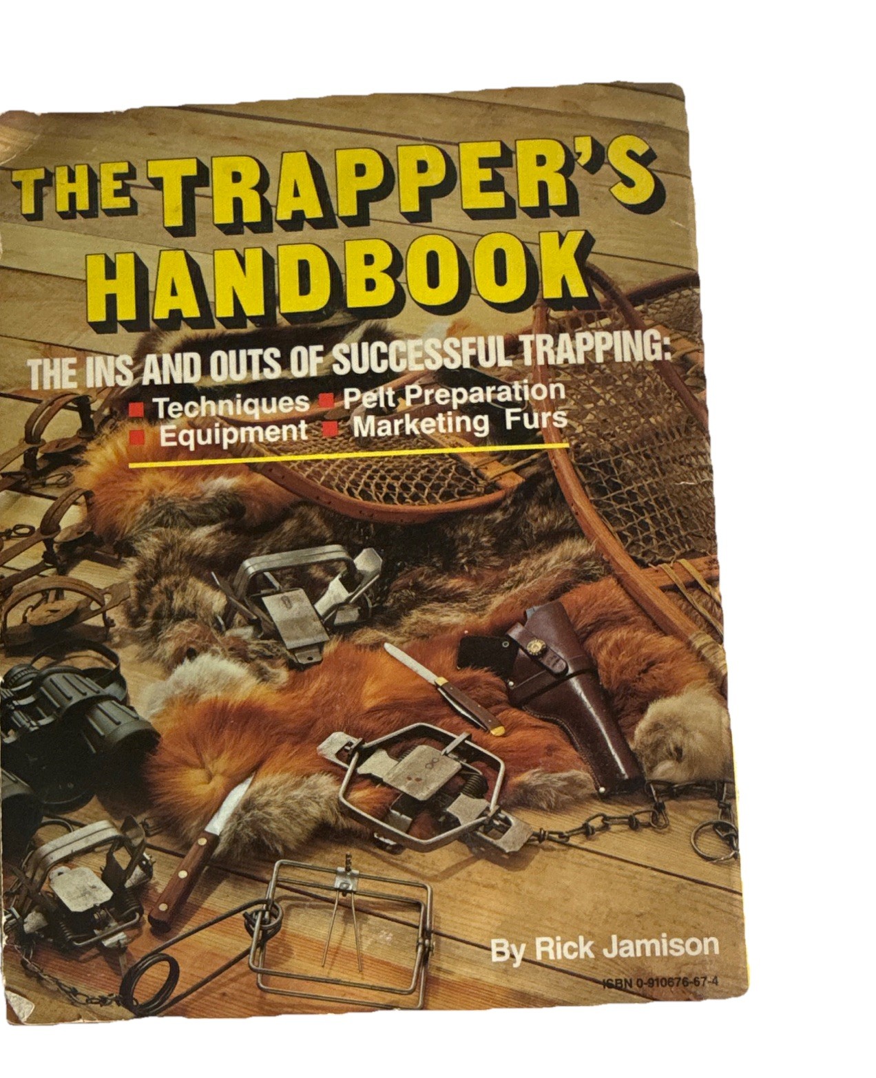 The Trapper’s Handbook 1983 DBI Books Vintage Guide Pelts Furs Snares 1st Ed