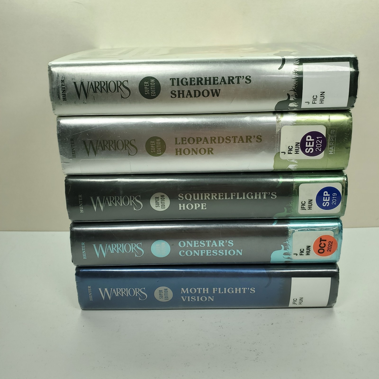 Warriors Super Edition x 6 Erin Hunter Book Lot Set