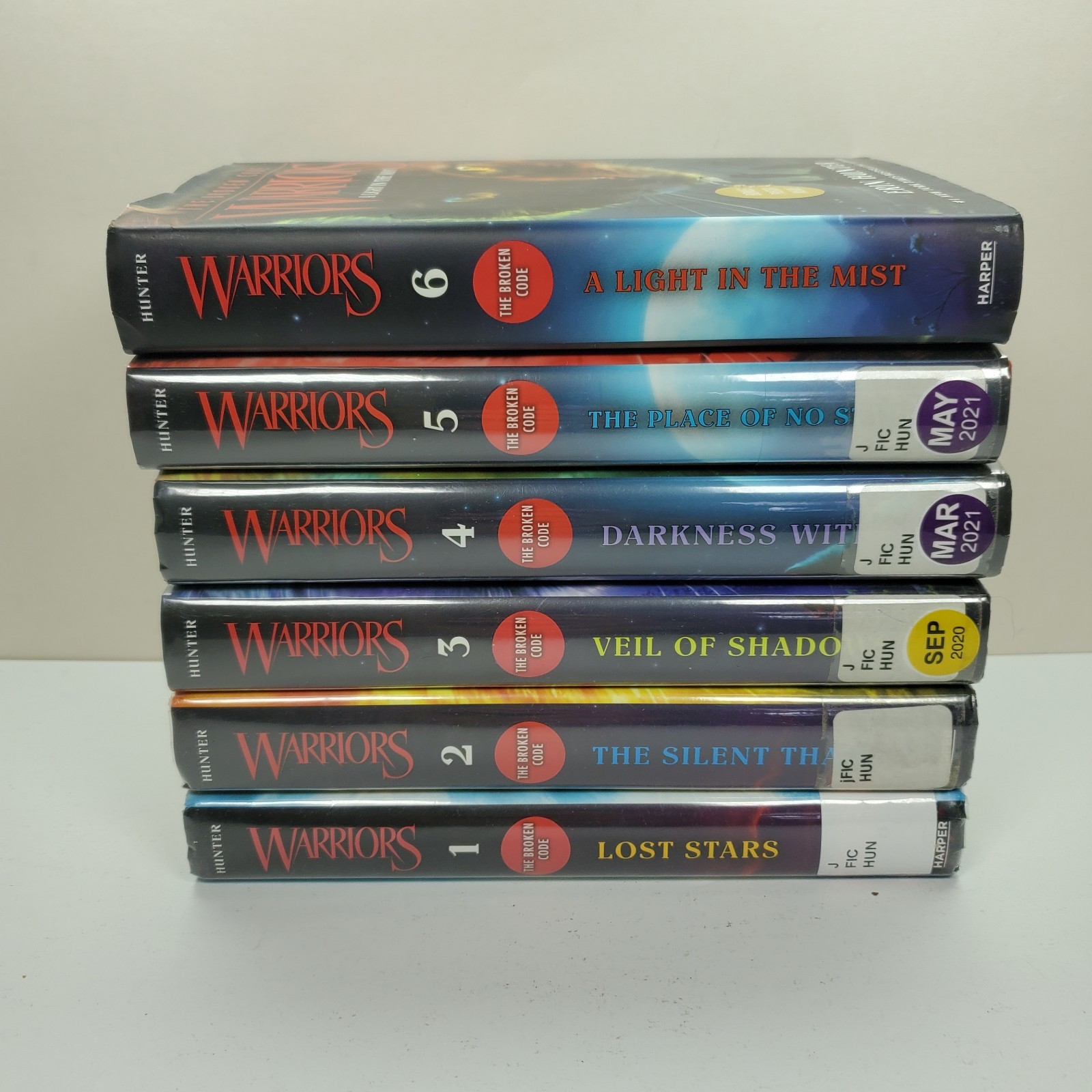Warriors: The Broken Code Set: Volumes 1 to 6 Lot Hardcover Erin Hunter