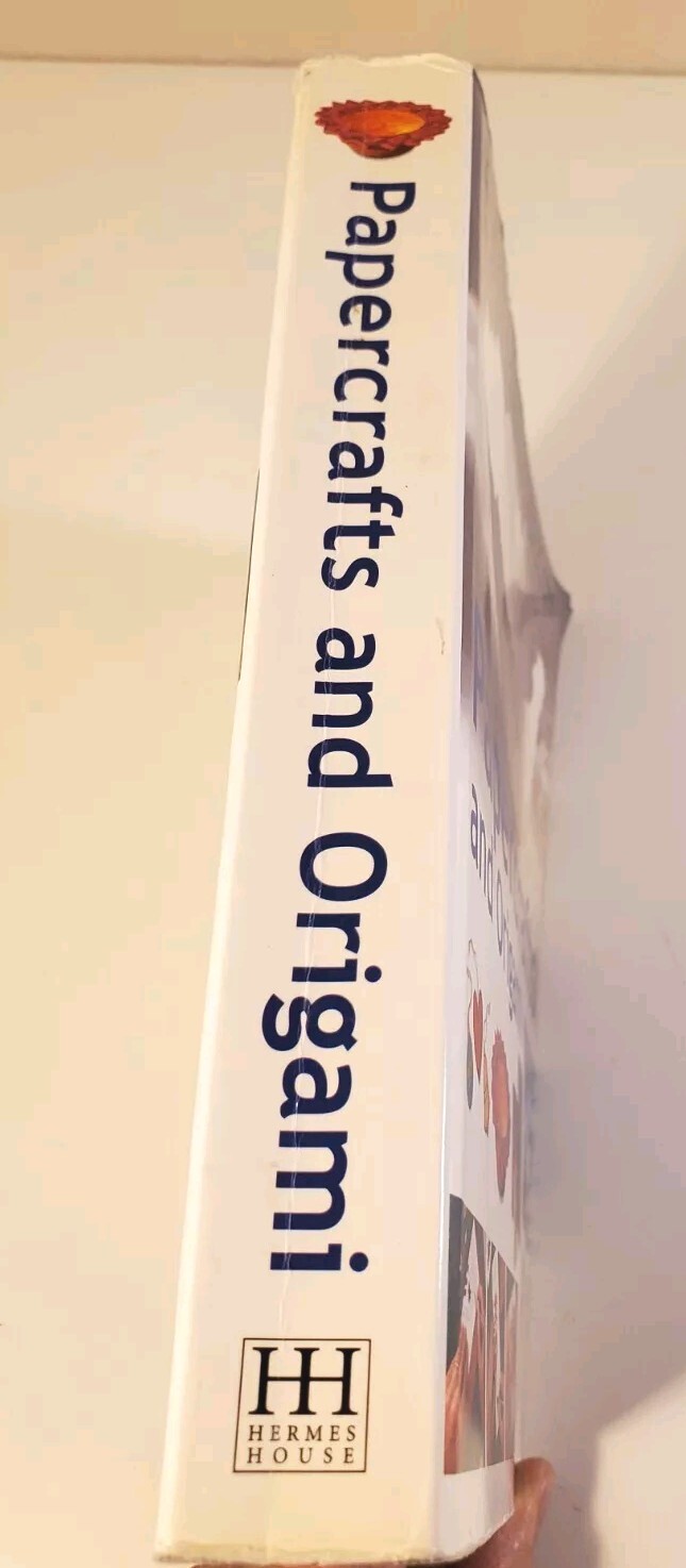 Papercrafts and Origami Paperback Softcover Hermes House Arts & Crafts 512 Pages