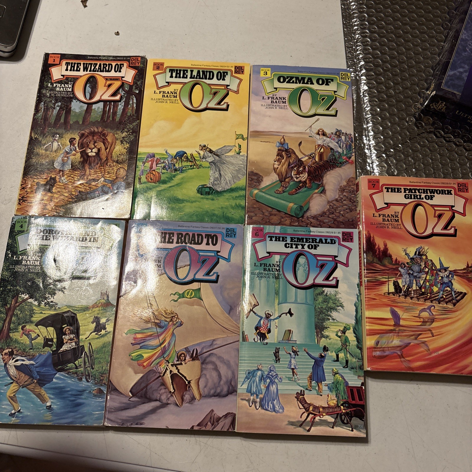 Lot of 7 Wizard of Oz Del Rey Paperback L. Frank Baum Vol 1-7 Vintage 1979 EUC