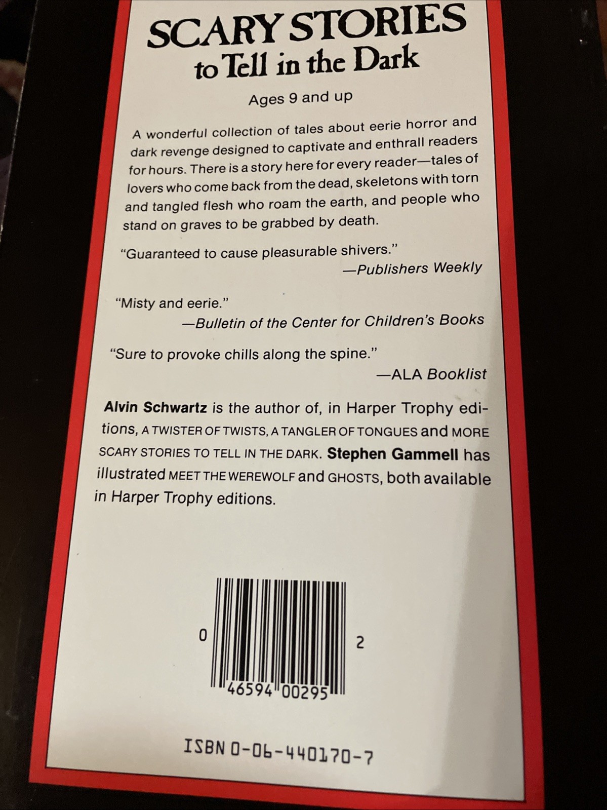Scary Stories To Tell In The Dark Alvin Schwartz / Like New/ Paperback