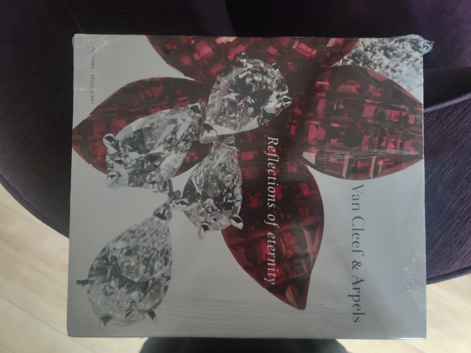 Van Cleef & Arpels Reflections of Eternity slipcase luxury edition, New, Sealed!