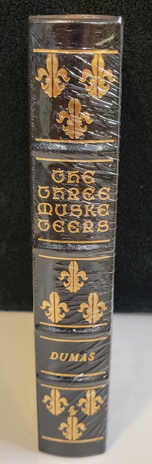 THE THREE MUSKETEERS Alexander Dumas EASTON PRESS Luxury Edition NEW and SEALED!