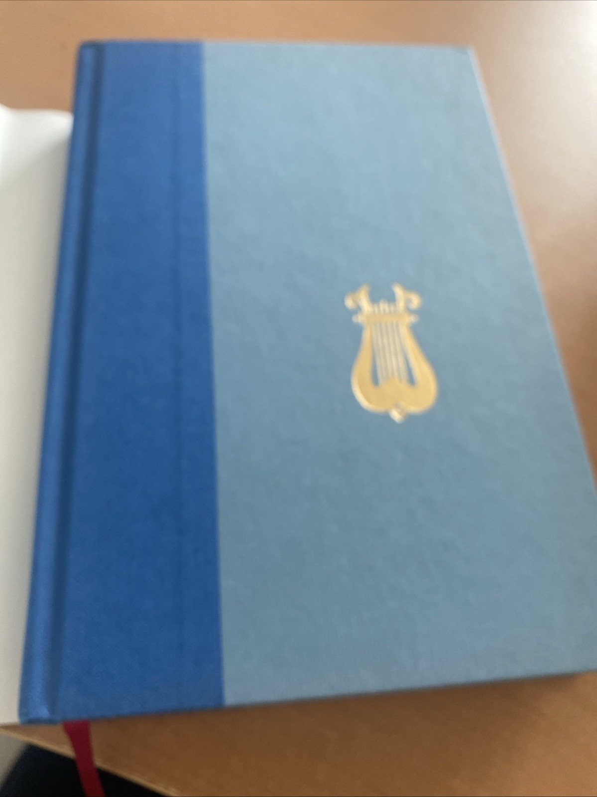 The Book of Psalms: A Translation – Hardcover, by Alter Robert – Very Good b