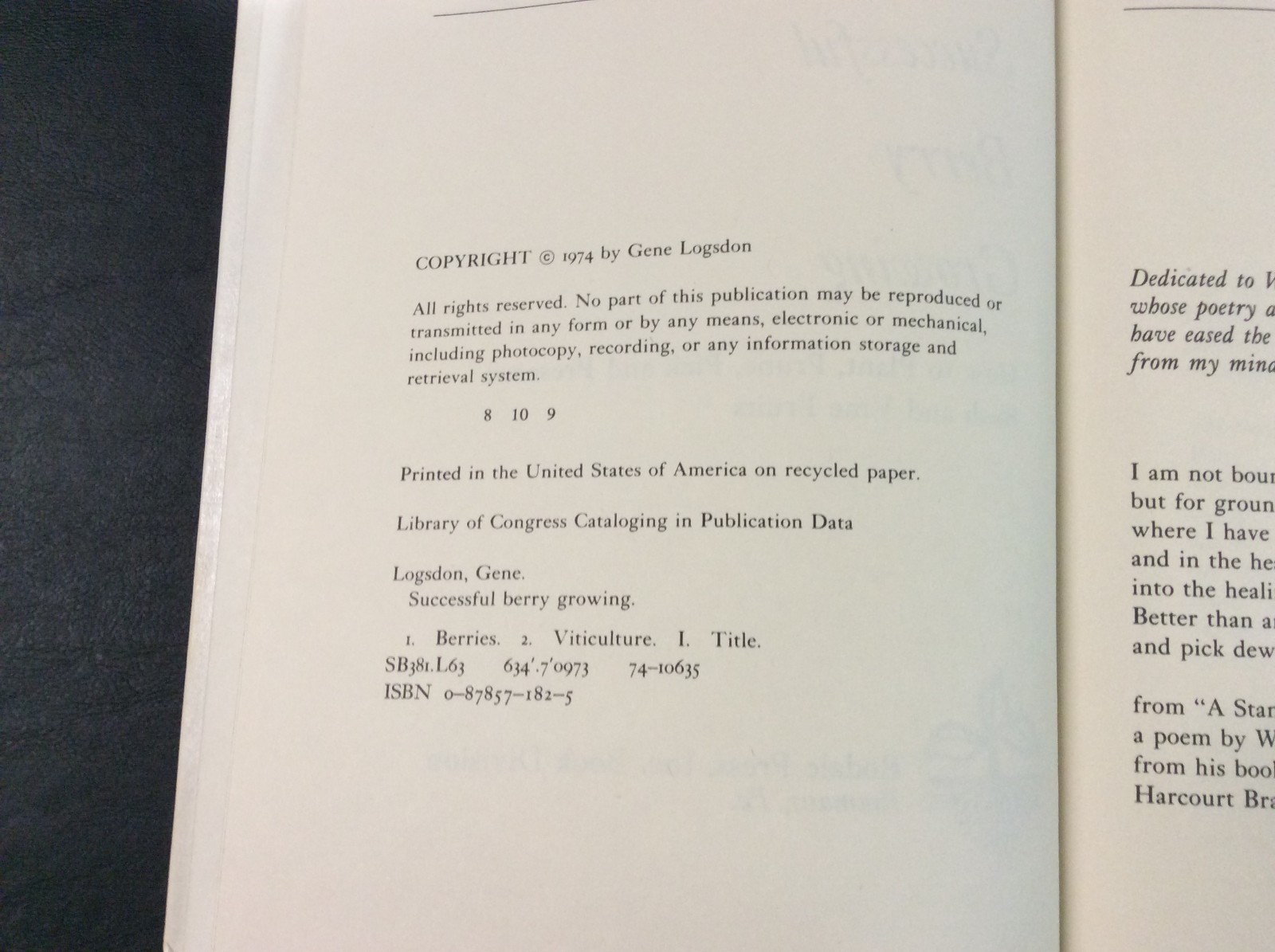 Successful Berry Growing Gene Logsdon Hardcover 1974 200 pages (Very Good)