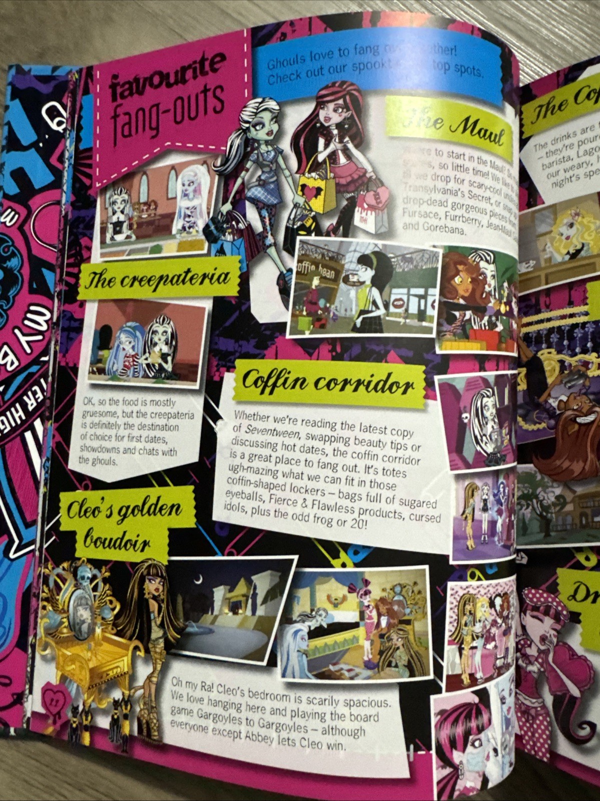 Monster High Collection: Over 200 Pages of Fantastic Fun! Over 100 Stickers NEW