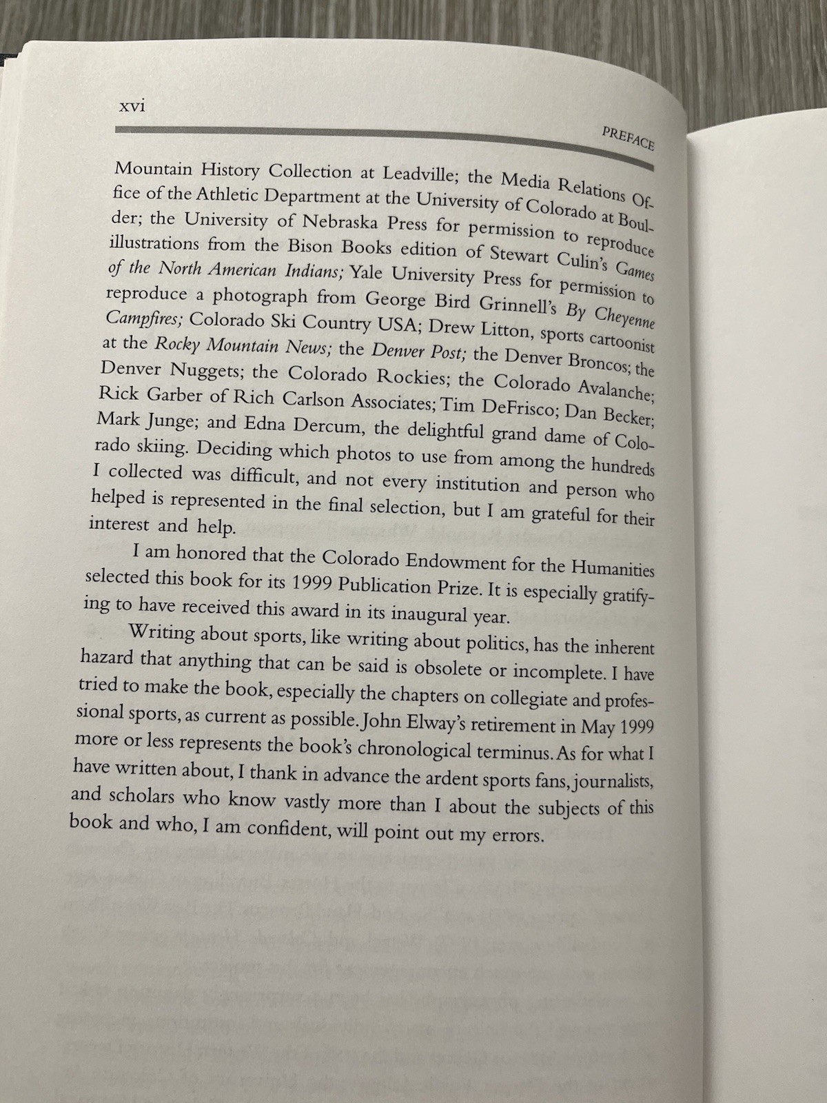 Colorado A Sports History James Whiteside 1999 HC DJ University Press of CO VG