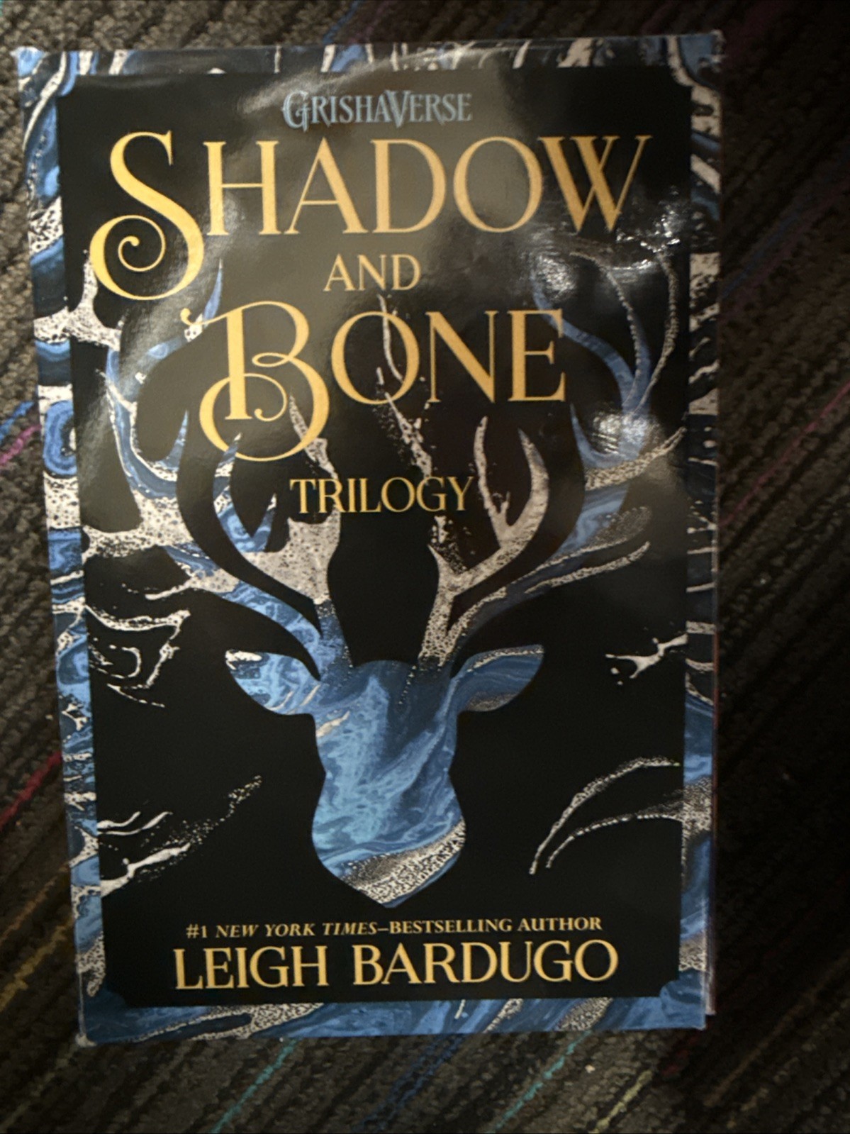 Shadow and Bone Trilogy Boxed Set : Shadow and Bone, Siege and Storm, Ruin…