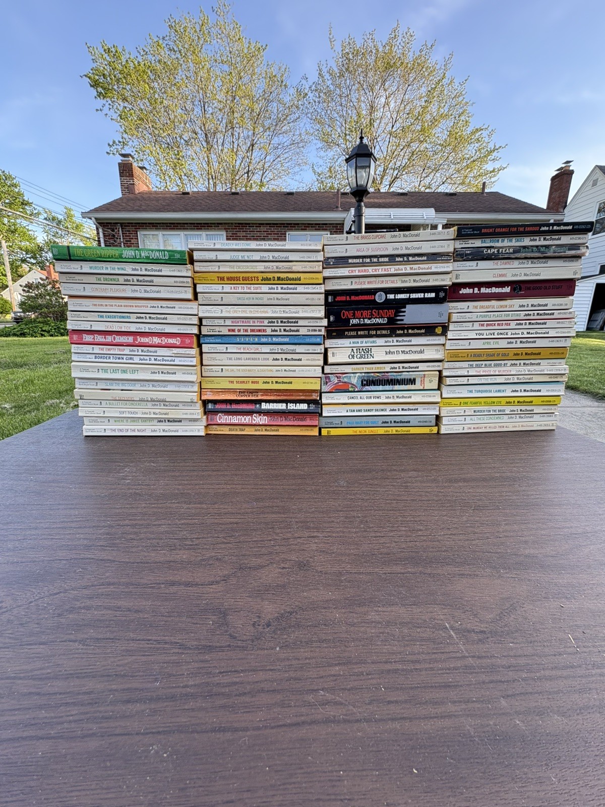 Lot of 71 Paperback Books John D. MacDonald Crime Fiction Thriller