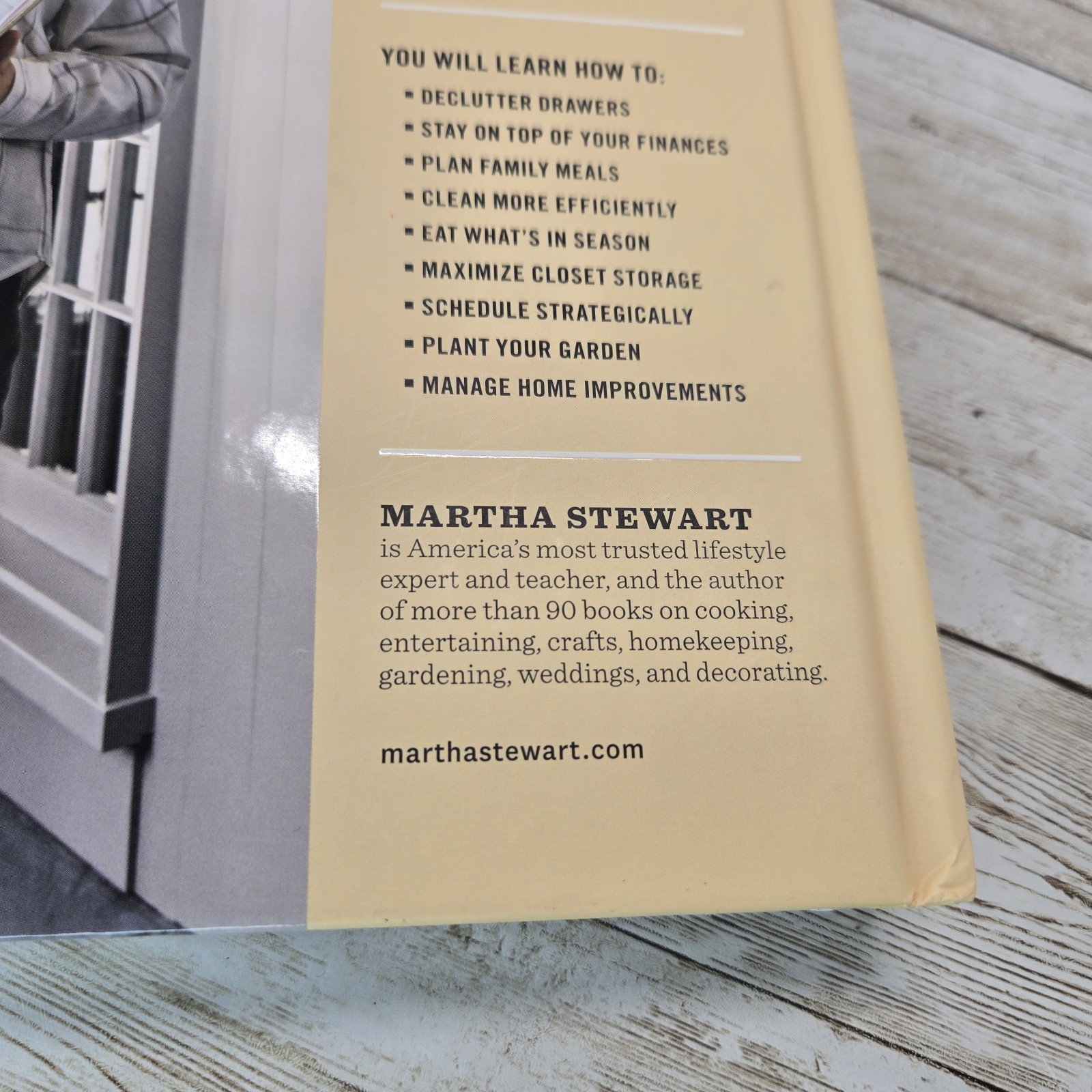 Martha Stewart’s Organizing-The Manual for Bringing Order to Your Life Book