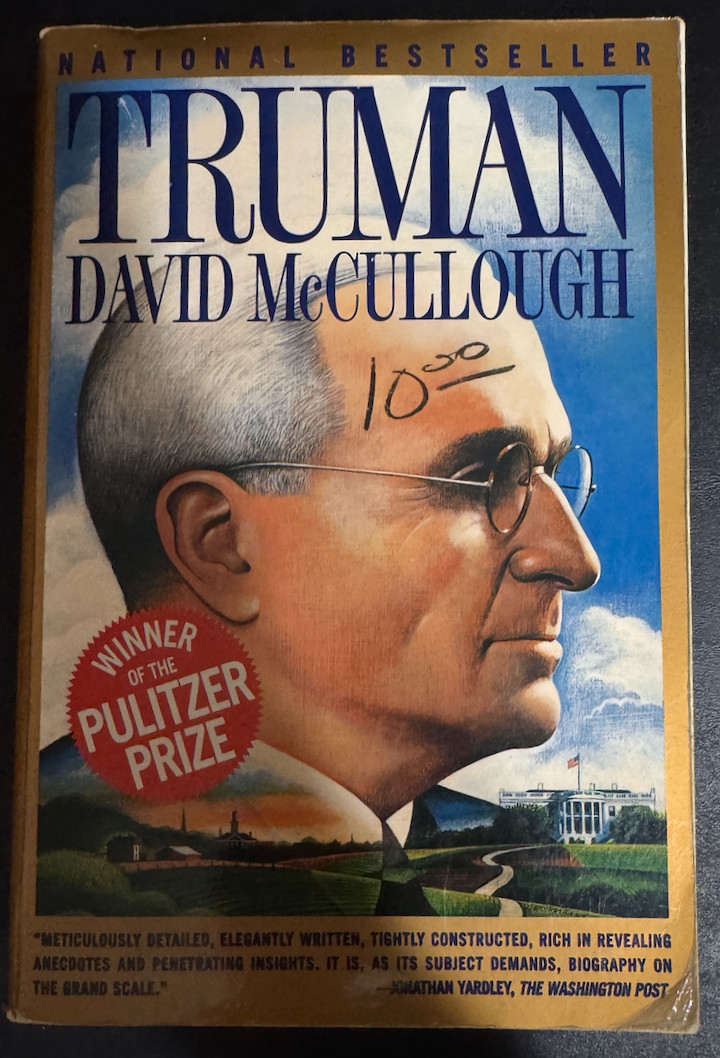 TRUMAN BY DAVID MCCULLOUGH WELL-READ VERY GOOD TRADE PAPERBACK A FAVORITE