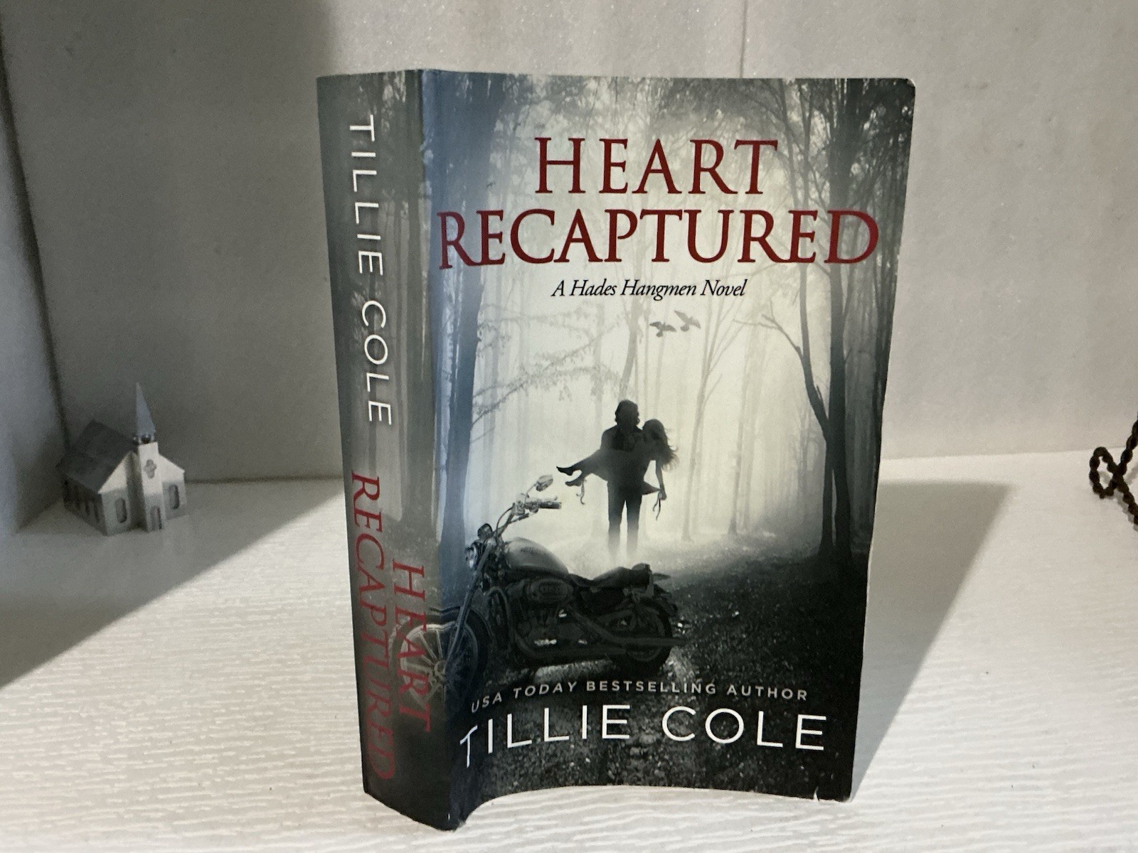 Heart Recaptured (Hades Hangmen) Tillie Cole 2016 Trade Paperback