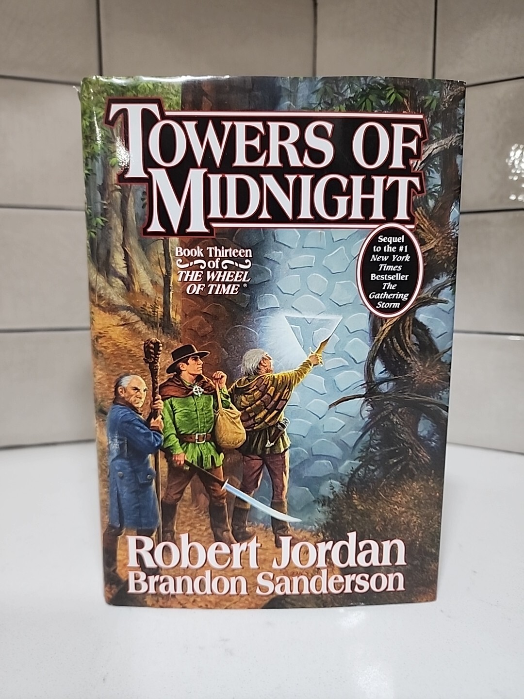 Towers of Midnight : Book 13. Robert Jordon. Autographed!