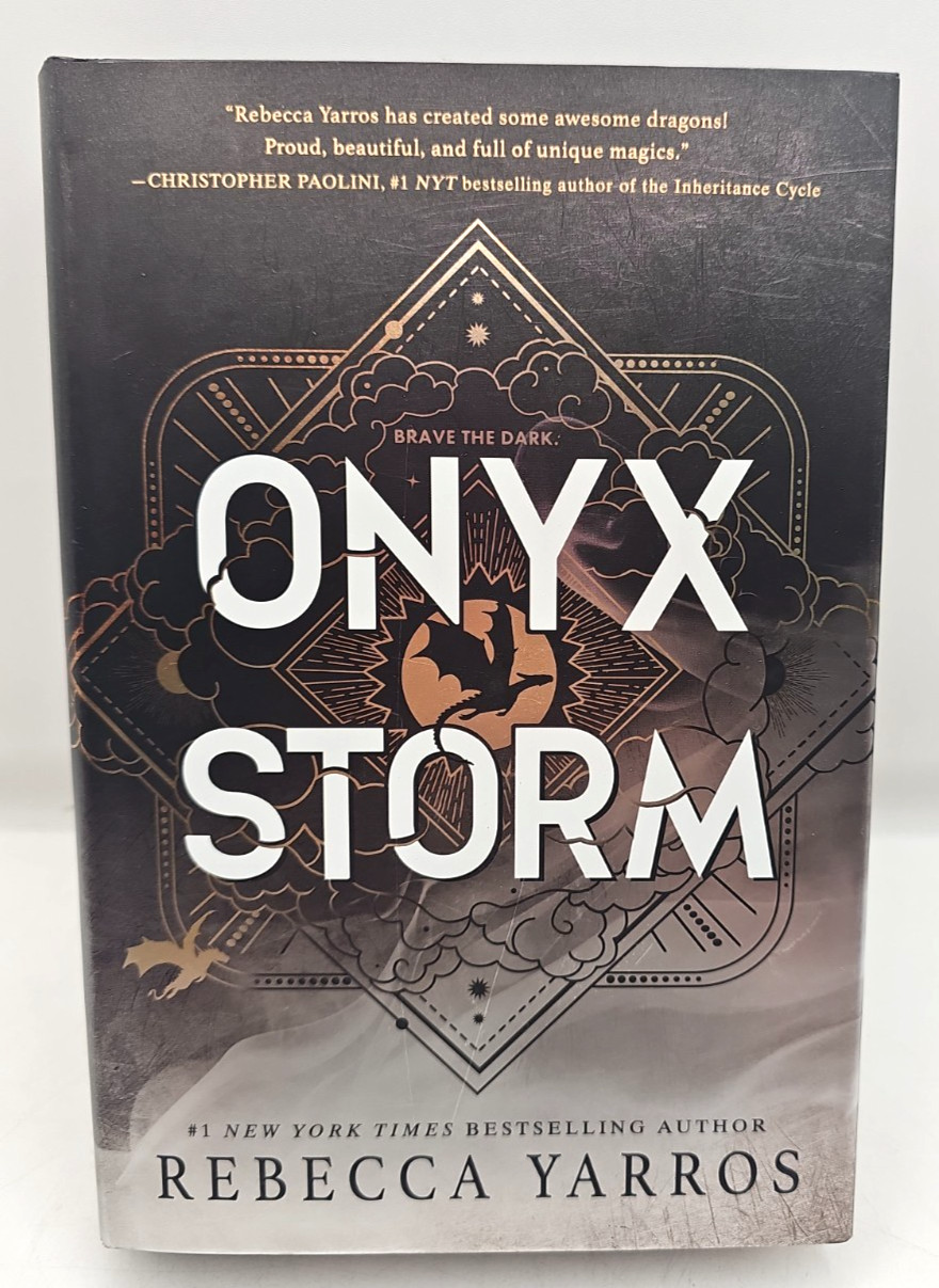 Onyx Storm Rebecca Yarros Deluxe Edition Sprayed Edge The Empyrean Series HC