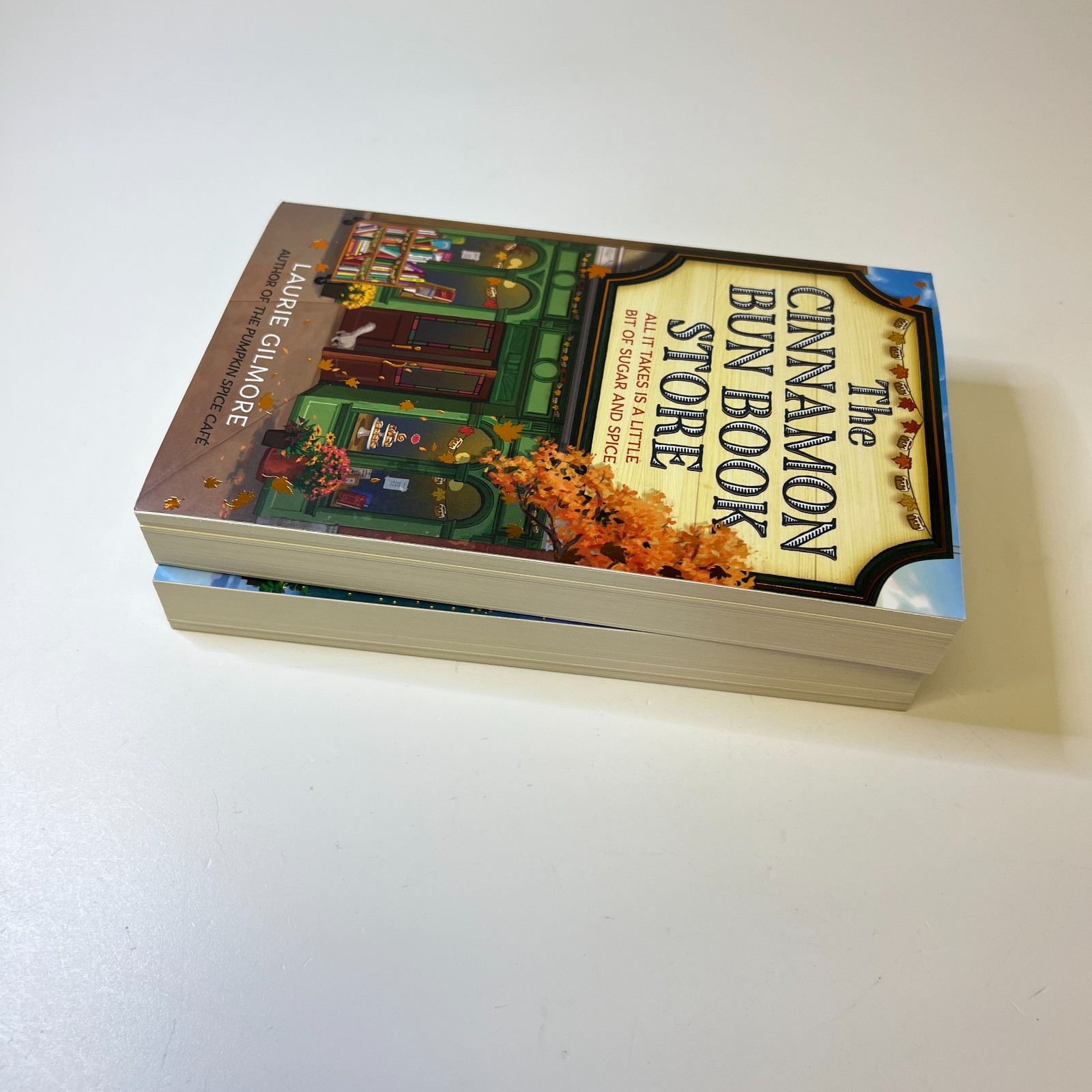 Laurie Gilmore Lot x 2, Paperbacks Cinnamon Bun Book Store, Christmas Tree Farm