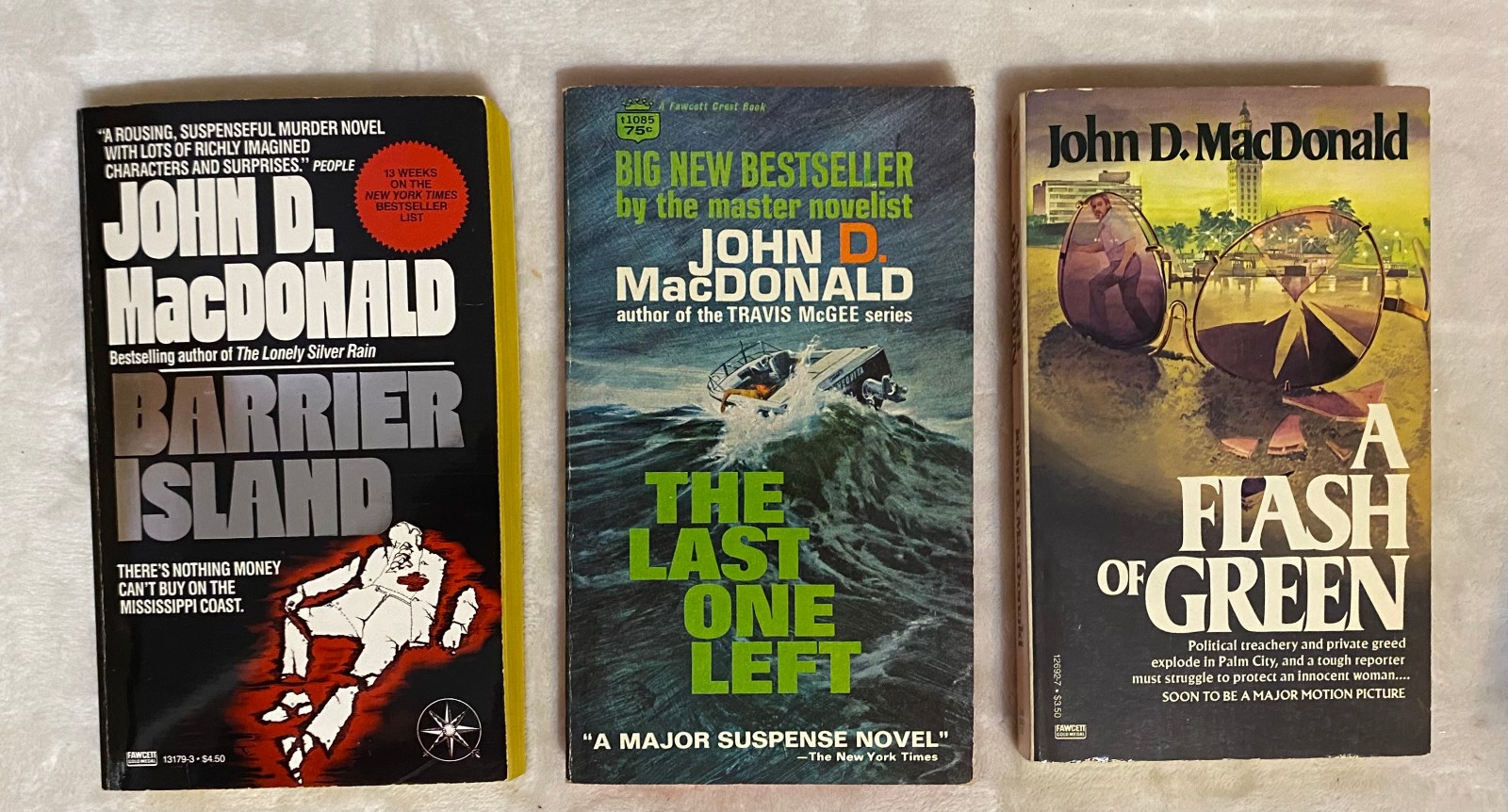 DISCOVER 3 BY JOHN D MACDONALD AMERICAN WRITER & PARTY ‘CAUSE ITS ONLY $19.99 B3