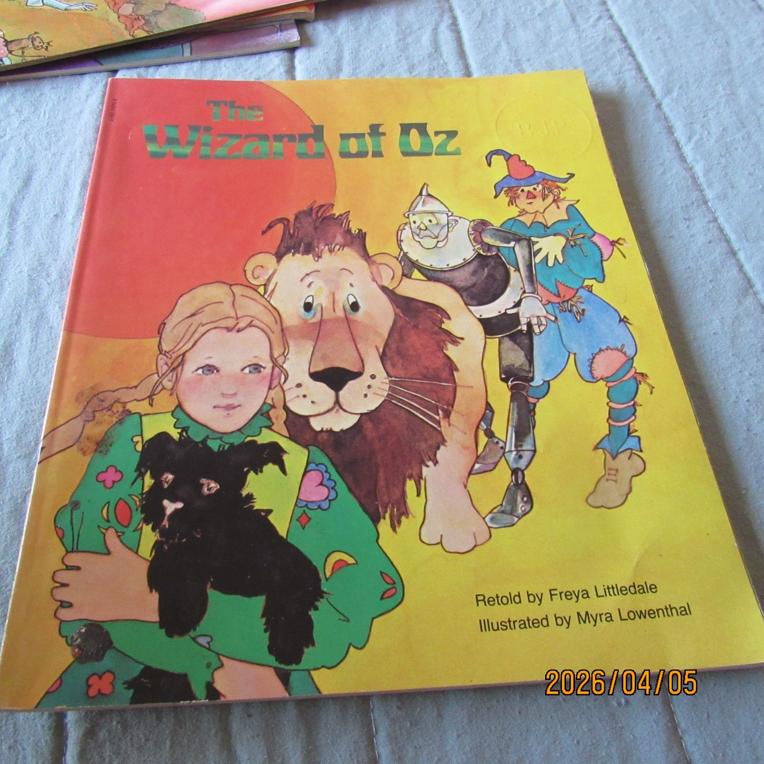 Lot 4-Troll Assoc Books-The Wizard of Oz-Off to See the Wizard-Over the Rainbow