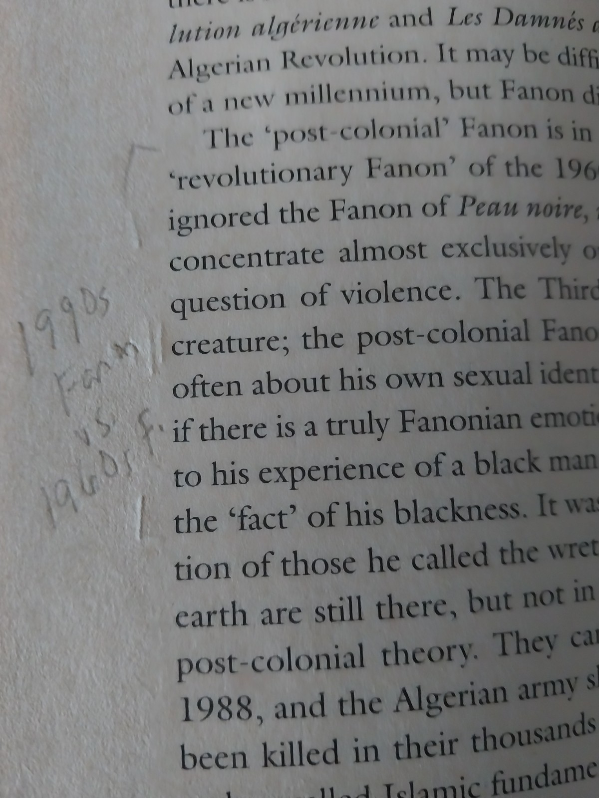 David Macey – Frantz Fanon – A Biography – Picador First Paperback Edition 2002
