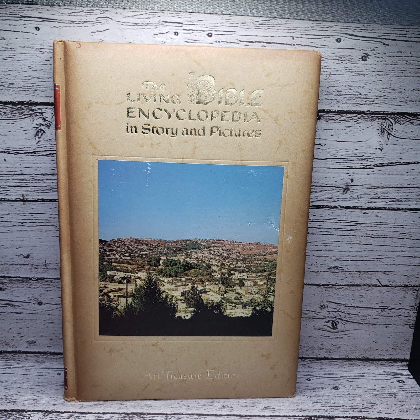 Lot of 9 THE LIVING BIBLE ENCYCLOPEDIA IN STORY AND PICTURES Vol 1, 9-16 HC 1968