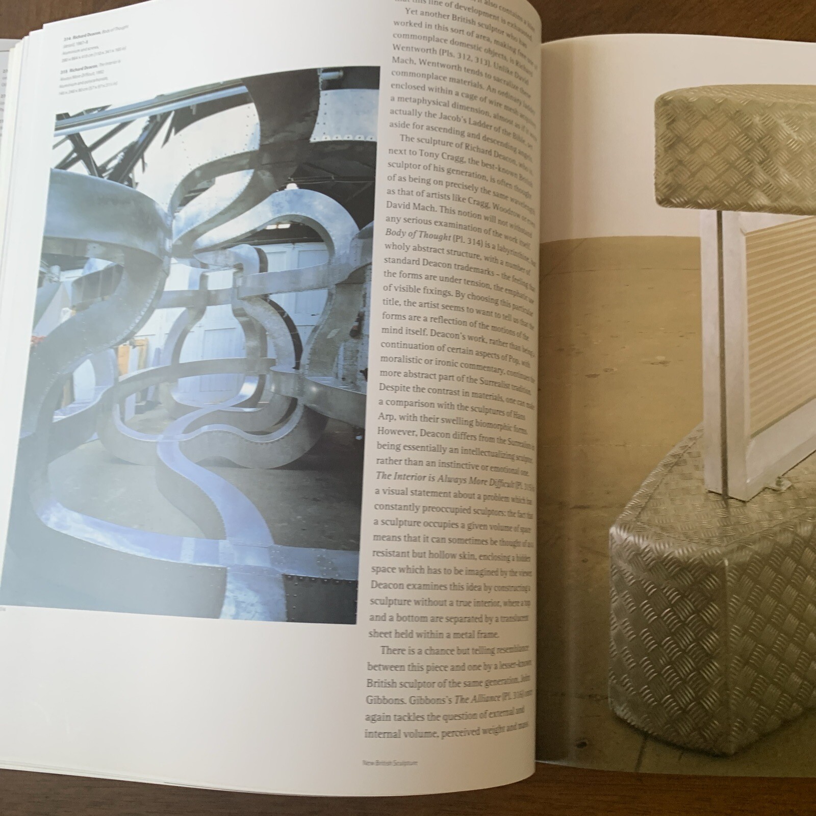 Art Today by Lucie-Smith, Edward, Large Paperback Book, 512 Pages,