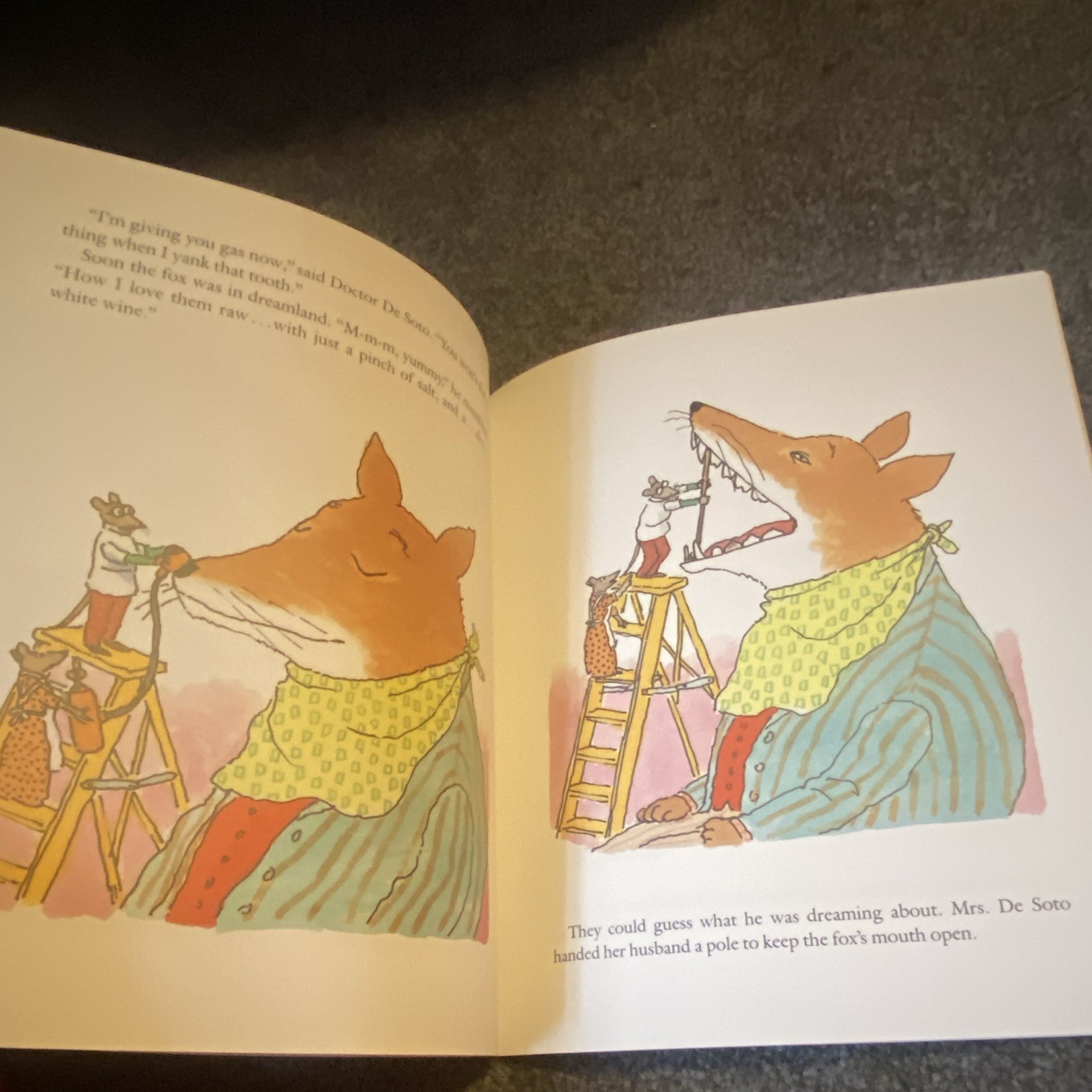 Doctor De Soto William Steig 2010 Trade PB Picture Book Square Fish Newbery