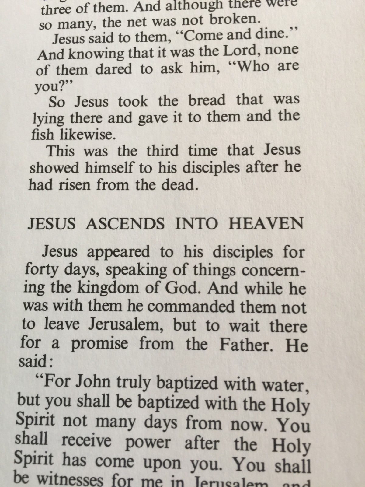 The Golden Children’s Bible: A Full-Color Bible for Kids Hardcover 512 Pages