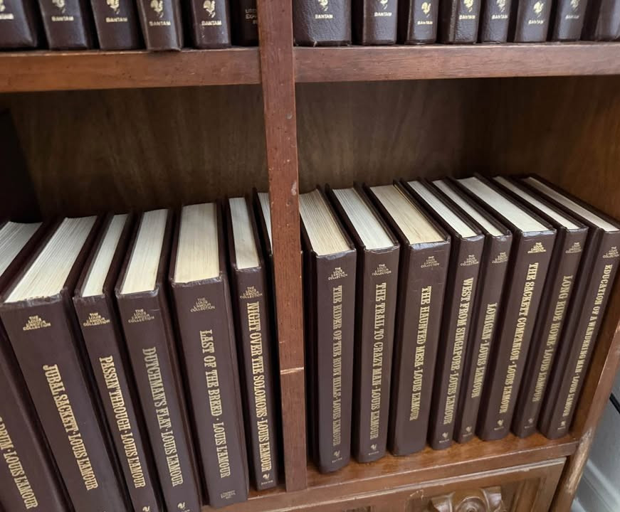 Louis L’amour LEATHERETTE Books – YOU PICK TITLES – Buy 4+, Save 15%