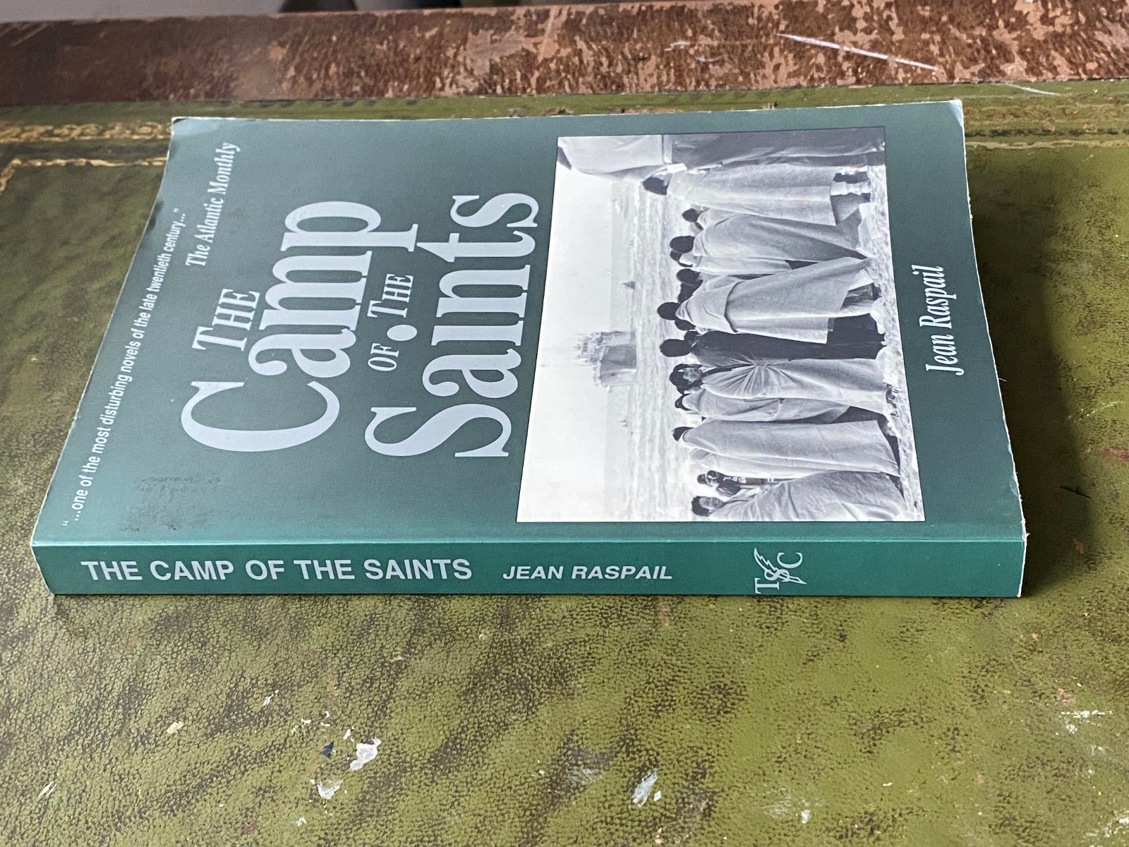 The Camp of the Saints Jean Raspail (English Paperback) Social Contract Edition