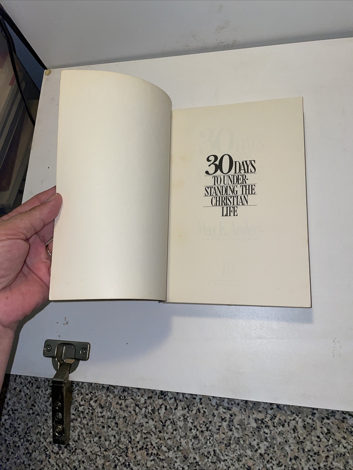 30 DAYS TO UNDERSTANDING The CHRISTIAN LIFE By Max E. Anders B2