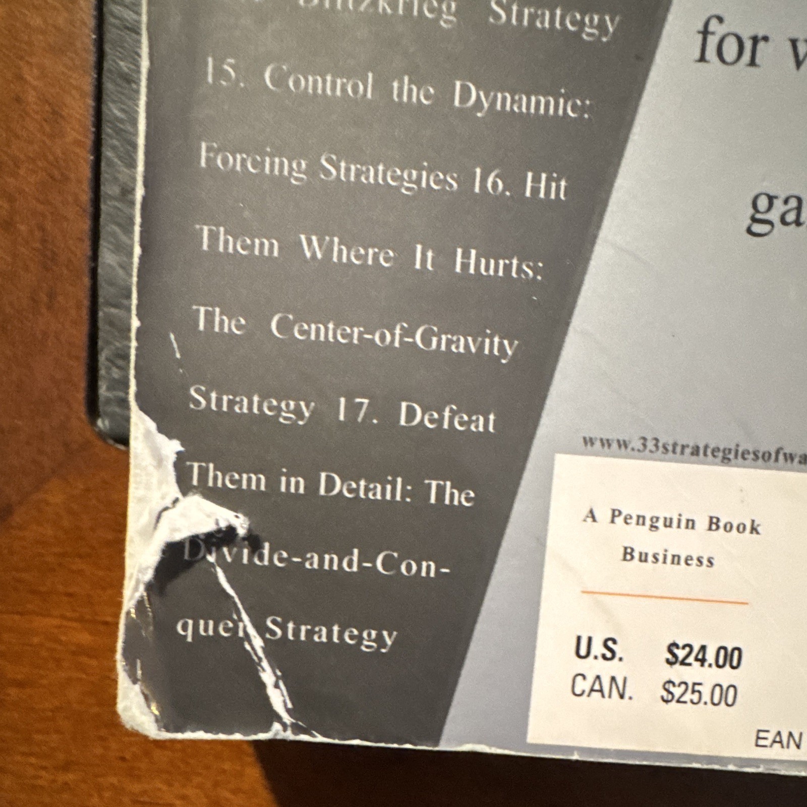 Robert Greene The 33 Strategies of War UK-B PB 2007 Penguin 512 Pages
