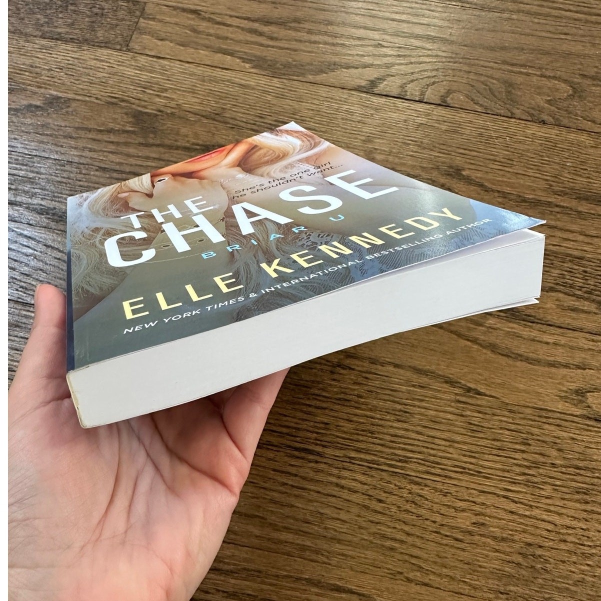 The Chase By Elle Kennedy Oop Indie Paperback