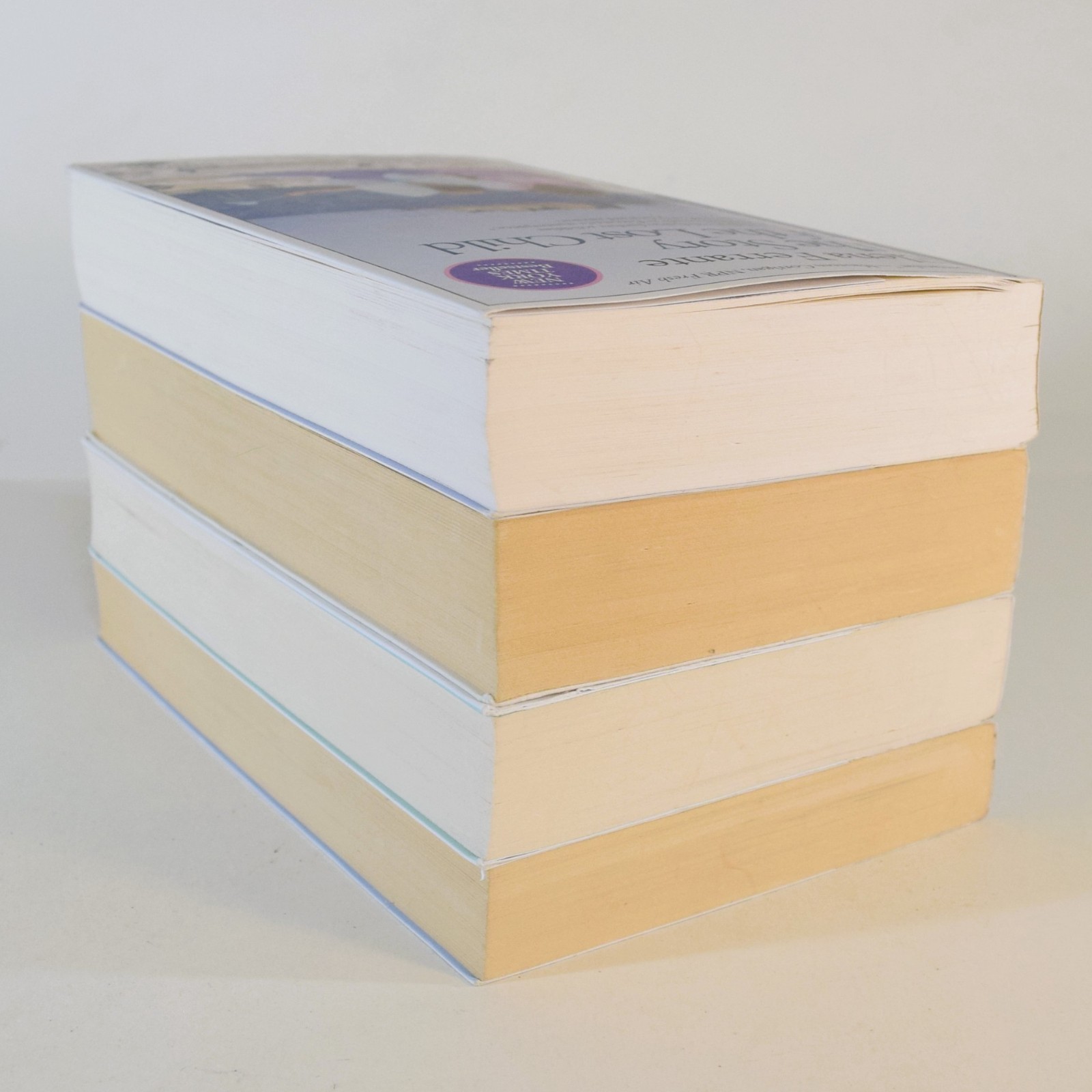 Neapolitan Novels 4 Books Set – Elena Ferrante – My Brilliant Friend -Lot Series