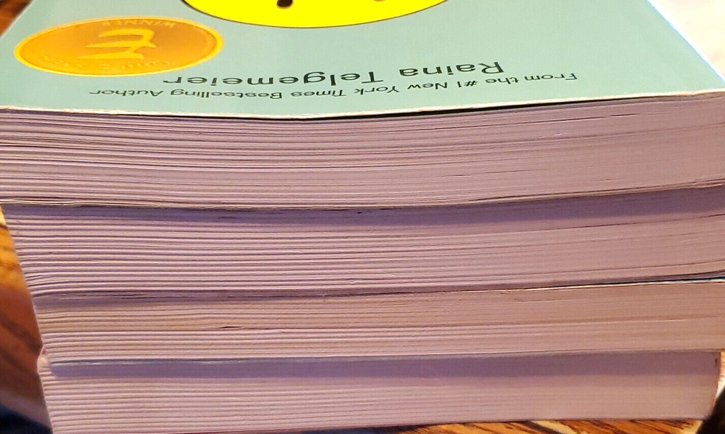 The Raina Telgemeier Collection [A Box Set]