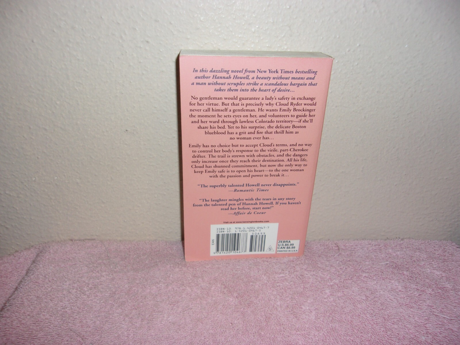 Compromised Hearts by Hannah Howell (2010, UK- A Format Paperback)