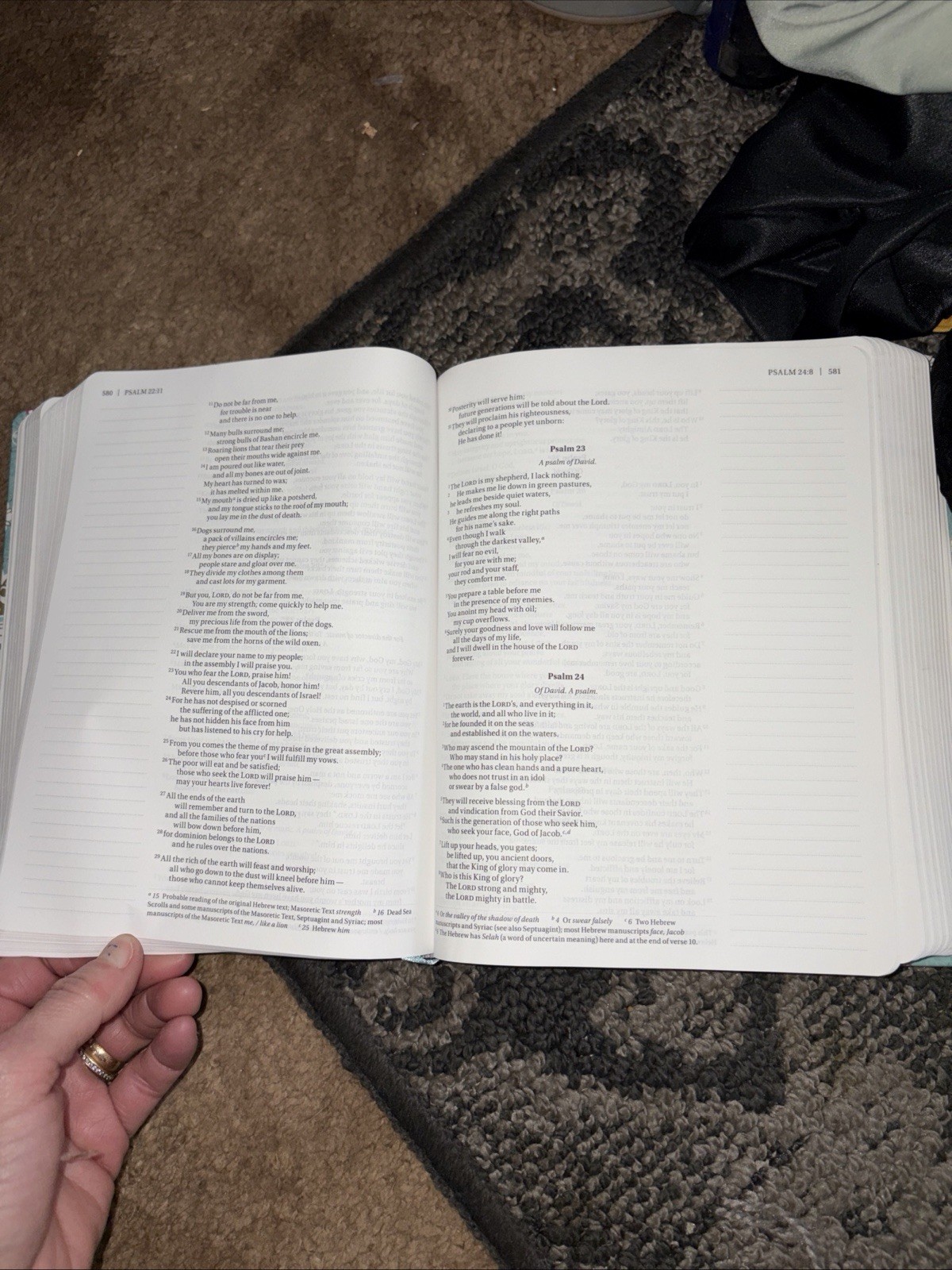 NIV, Journal the Word Bible,Pink Floral Cloth : Reflect, Journal.