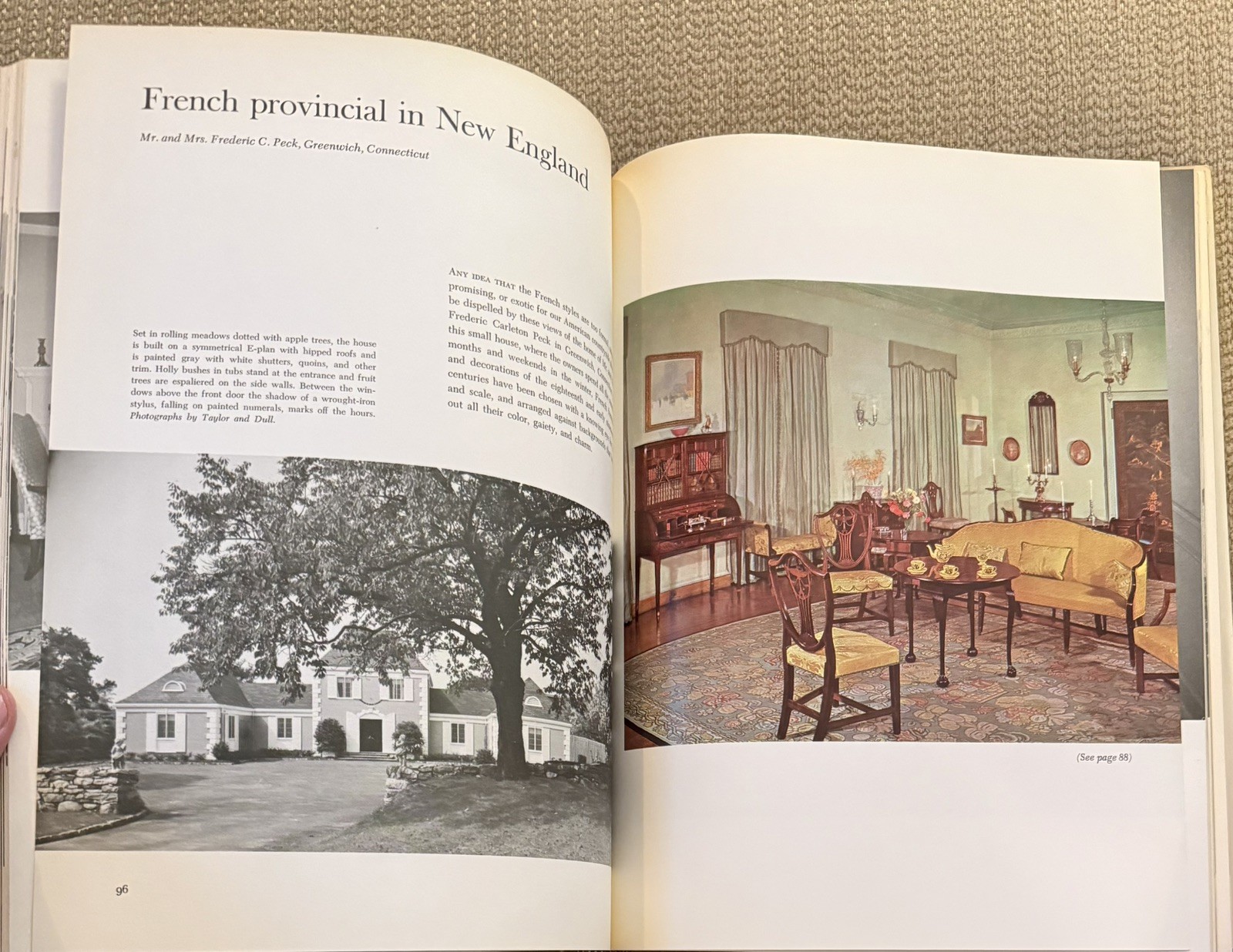 Living With Antiques: A Treasury Of Private Homes In America (1963, HC w/DJ)