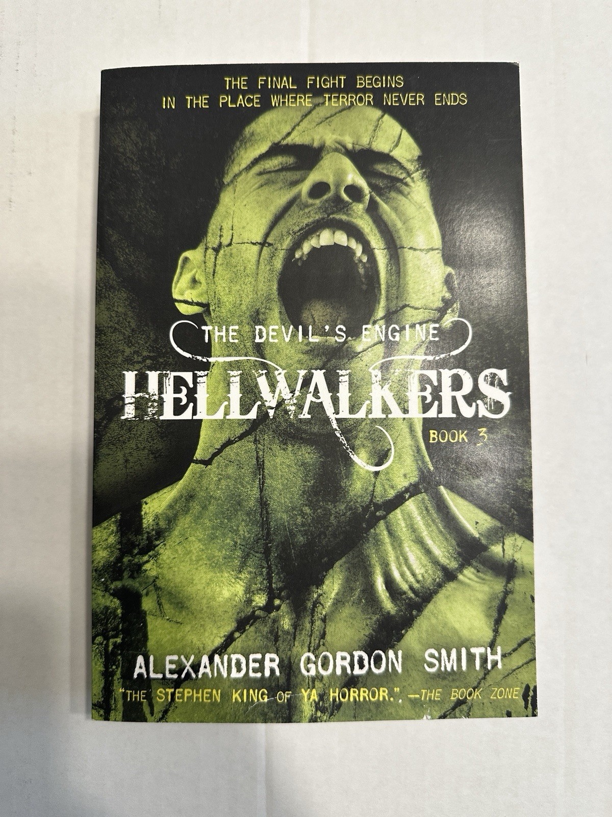 Square Fish Devil’s Engine: Hellwalkers Book 3 Alexander Gordon Smith Paperback
